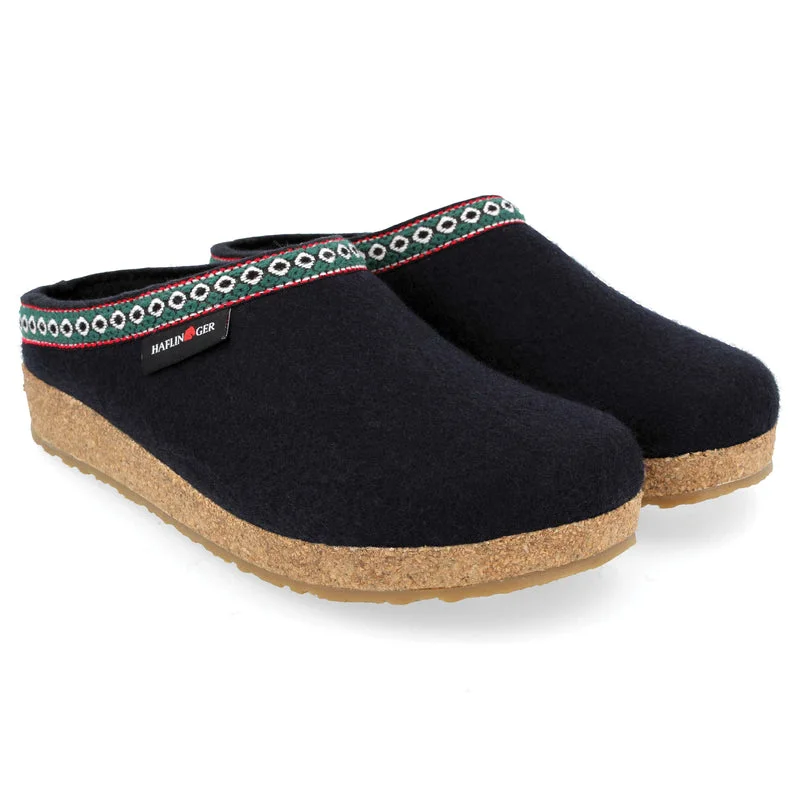  -Anti-scratch scratching board AND cat bed in oneGrizzly Classic Wool Felt Clog Slipper - Navy